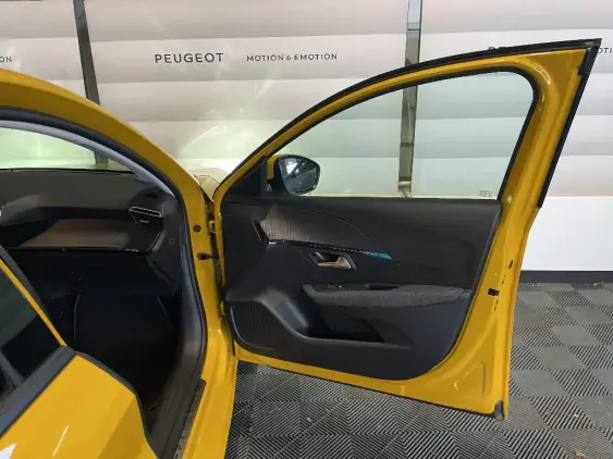 PEUGEOT 208 ELECTRIQUE II - voiture d'occasion - Photo 18