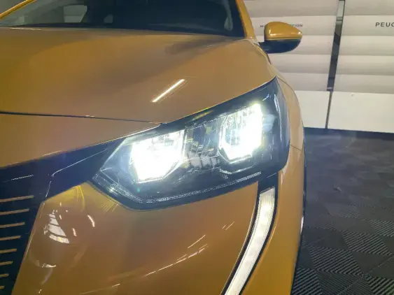 PEUGEOT 208 ELECTRIQUE II - voiture d'occasion - Photo 20