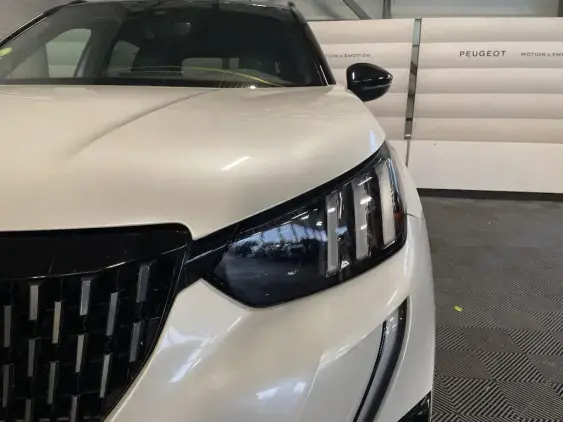 PEUGEOT 2008 II - voiture d'occasion - Photo 21