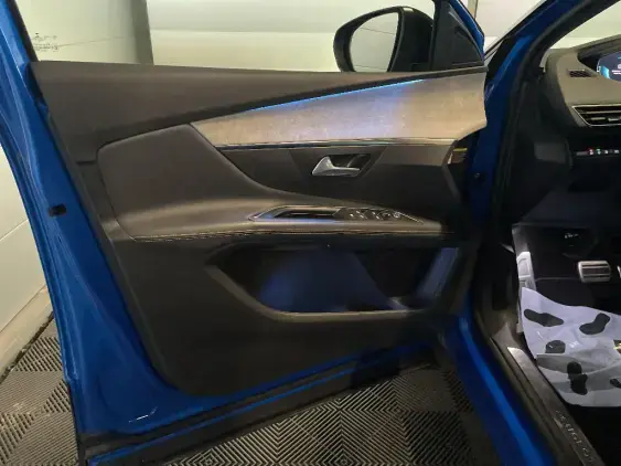 PEUGEOT 3008 II - voiture d'occasion - Photo 18