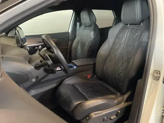 PEUGEOT 3008 II - voiture d'occasion - Photo 16