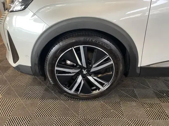 PEUGEOT 3008 II - voiture d'occasion - Photo 21