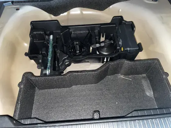 PEUGEOT 2008 II - voiture d'occasion - Photo 15