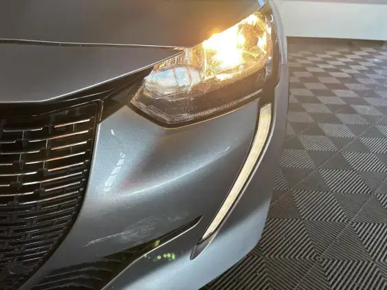 PEUGEOT 208 ELECTRIQUE II - voiture d'occasion - Photo 18