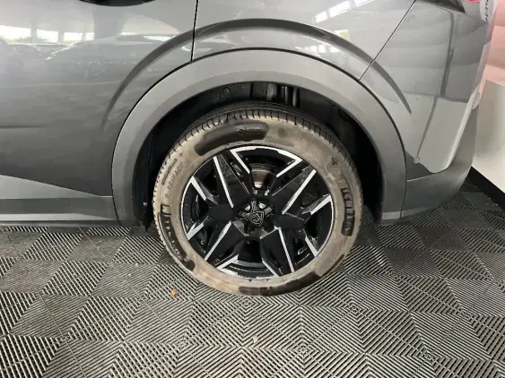 PEUGEOT 3008 III - voiture d'occasion - Photo 23