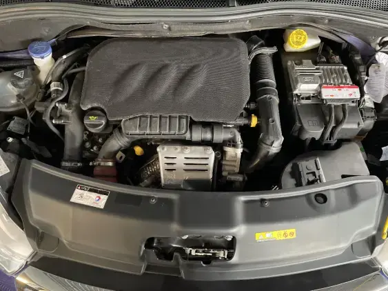 PEUGEOT 208 - voiture d'occasion - Photo 20