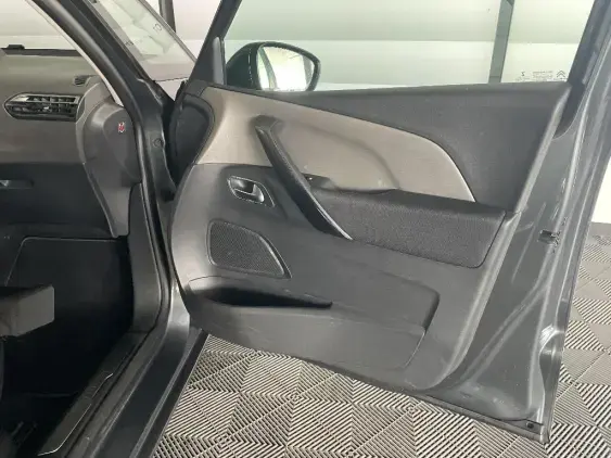 CITROEN C4 PICASSO II - voiture d'occasion - Photo 19