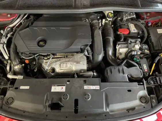 PEUGEOT 308 III - voiture d'occasion - Photo 20