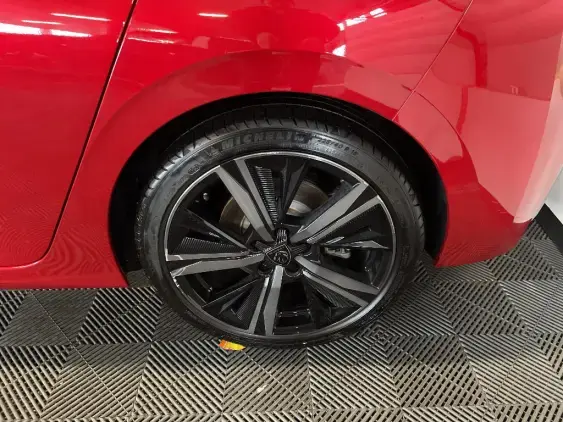 PEUGEOT 308 III - voiture d'occasion - Photo 23