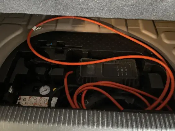 PEUGEOT 2008 ELECTRIQUE II - voiture d'occasion - Photo 16