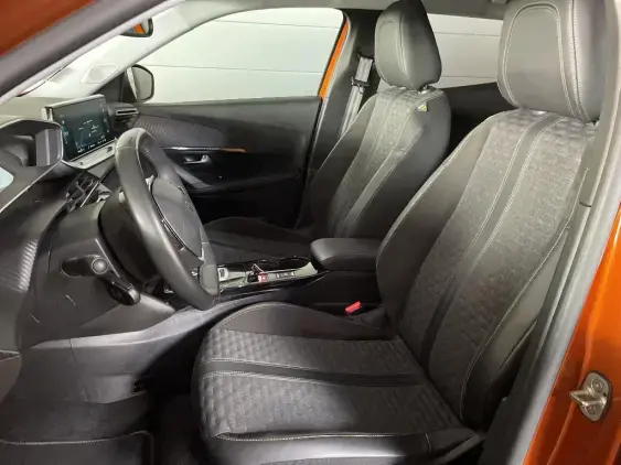 PEUGEOT 2008 ELECTRIQUE II - voiture d'occasion - Photo 17