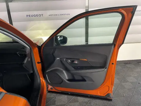 PEUGEOT 2008 ELECTRIQUE II - voiture d'occasion - Photo 19