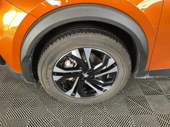 PEUGEOT 2008 ELECTRIQUE II - voiture d'occasion - Photo 22