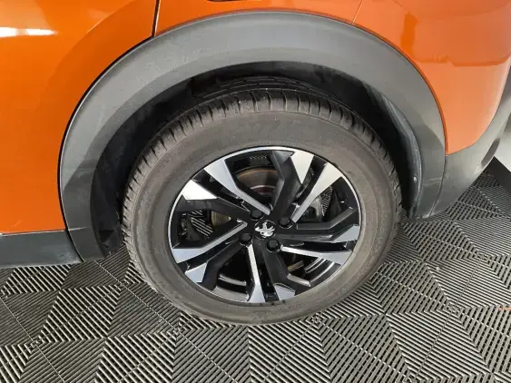 PEUGEOT 2008 ELECTRIQUE II - voiture d'occasion - Photo 23