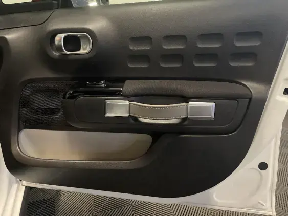 CITROEN C3 III - voiture d'occasion - Photo 18