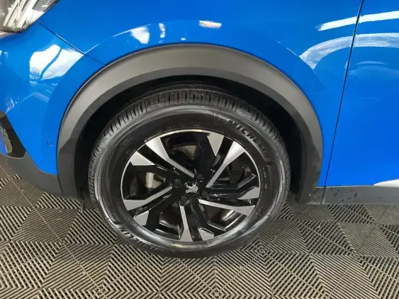 PEUGEOT 2008 II - voiture d'occasion - Photo 22