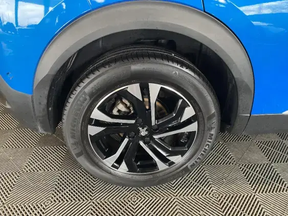 PEUGEOT 2008 II - voiture d'occasion - Photo 24