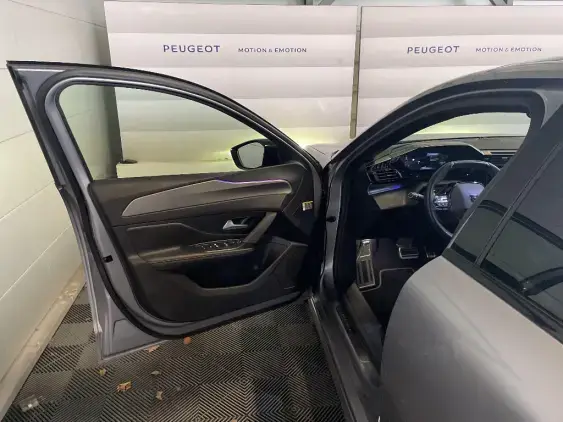 PEUGEOT 308 III - voiture d'occasion - Photo 18