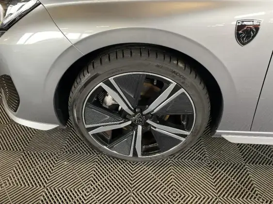 PEUGEOT 308 III - voiture d'occasion - Photo 22