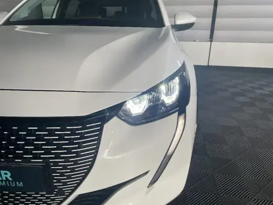 PEUGEOT 208 ELECTRIQUE II - voiture d'occasion - Photo 20