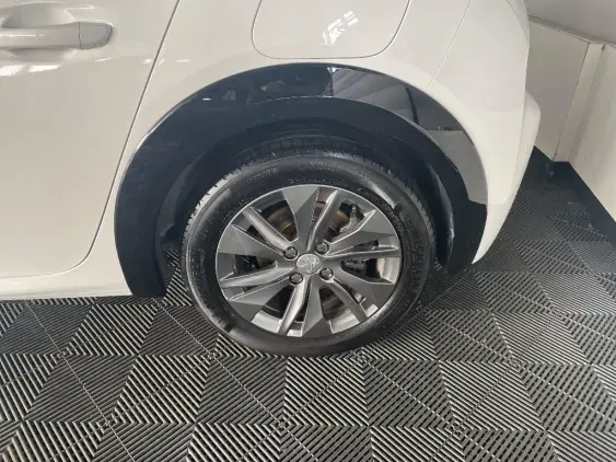 PEUGEOT 208 ELECTRIQUE II - voiture d'occasion - Photo 22