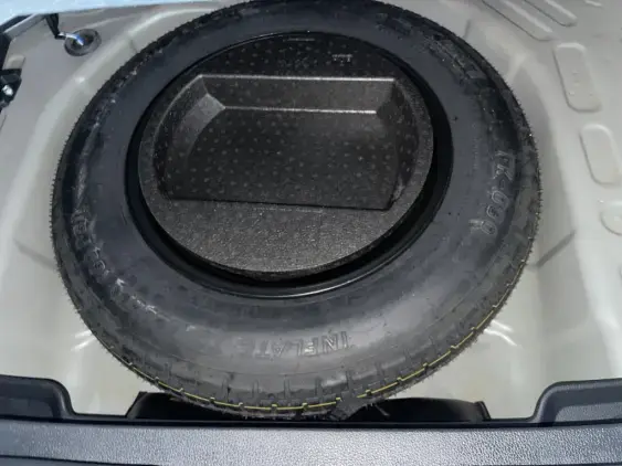 TOYOTA YARIS CROSS I - voiture d'occasion - Photo 16