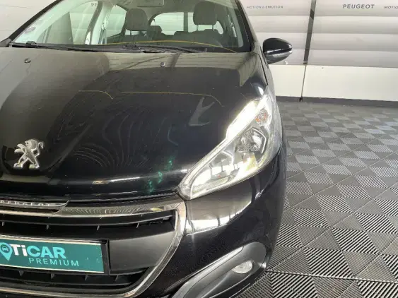 PEUGEOT 208 - voiture d'occasion - Photo 20