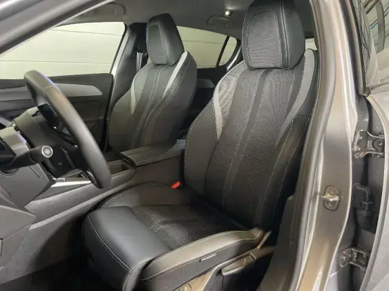 PEUGEOT 308 III - voiture d'occasion - Photo 16