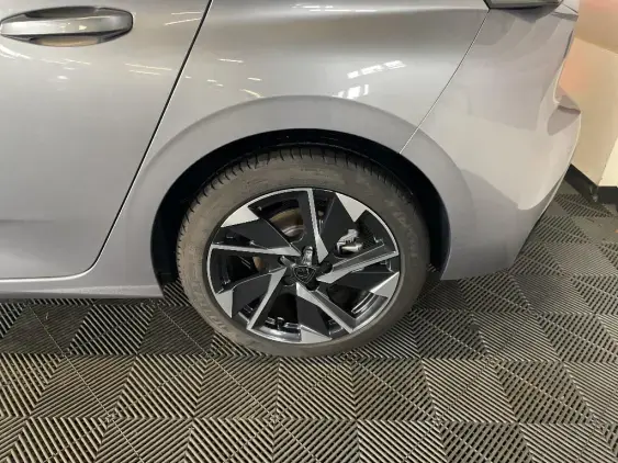 PEUGEOT 308 III - voiture d'occasion - Photo 22