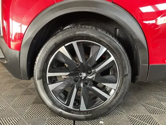 PEUGEOT 2008 ELECTRIQUE II - voiture d'occasion - Photo 19