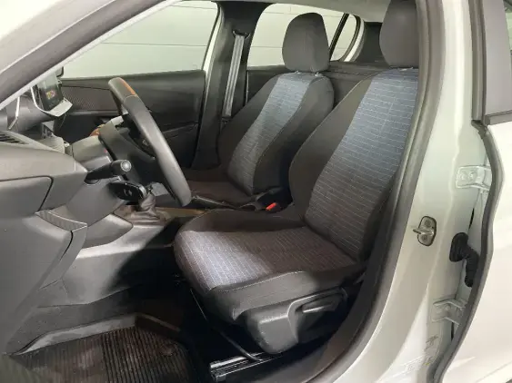 PEUGEOT 208 II - voiture d'occasion - Photo 16