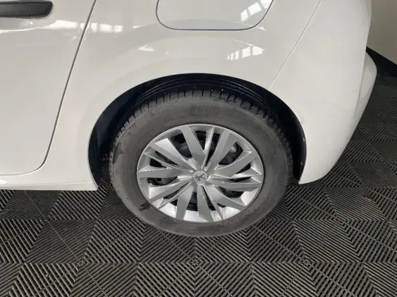 PEUGEOT 208 II - voiture d'occasion - Photo 22