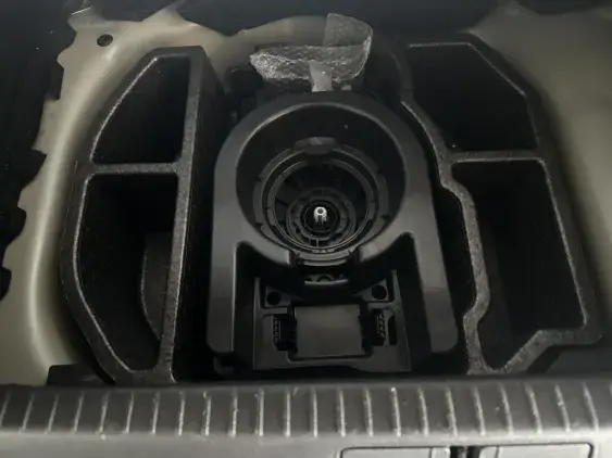 PEUGEOT 208 BUSINESS R II - voiture d'occasion - Photo 16