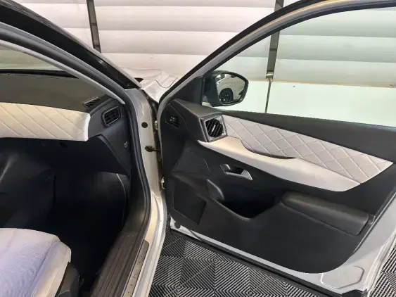 DS DS 3 CROSSBACK I - voiture d'occasion - Photo 19