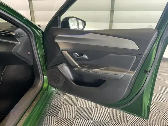 PEUGEOT 308 III - voiture d'occasion - Photo 18