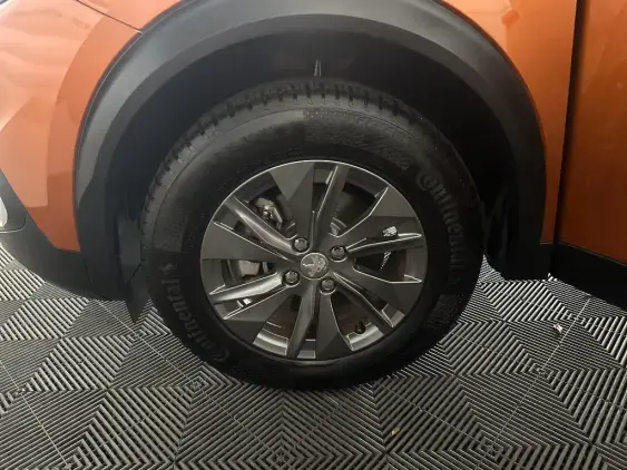 PEUGEOT 2008 ELECTRIQUE II - voiture d'occasion - Photo 22