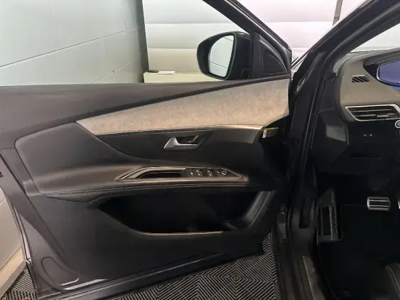 PEUGEOT 3008 II - voiture d'occasion - Photo 18