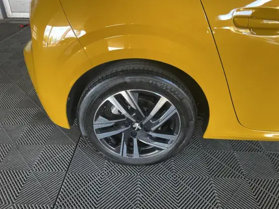 PEUGEOT 208 BUSINESS R II - voiture d'occasion - Photo 24