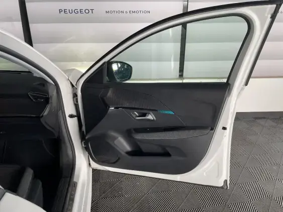 PEUGEOT 208 ELECTRIQUE II - voiture d'occasion - Photo 19