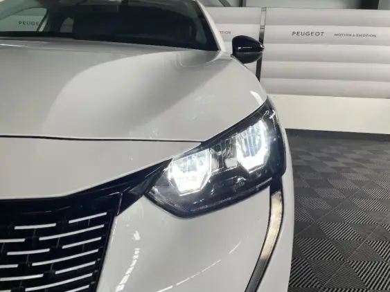 PEUGEOT 208 ELECTRIQUE II - voiture d'occasion - Photo 21