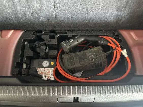 PEUGEOT 2008 ELECTRIQUE II - voiture d'occasion - Photo 16