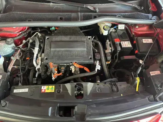 PEUGEOT 2008 ELECTRIQUE II - voiture d'occasion - Photo 20