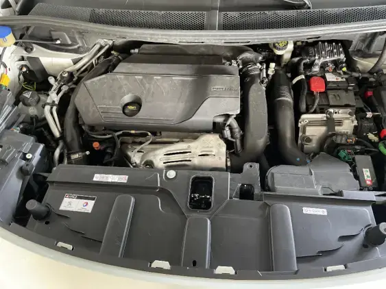 PEUGEOT 3008 II - voiture d'occasion - Photo 20