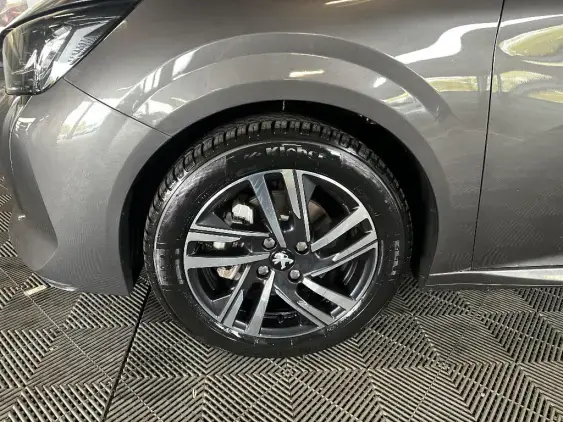 PEUGEOT 208 BUSINESS R II - voiture d'occasion - Photo 22