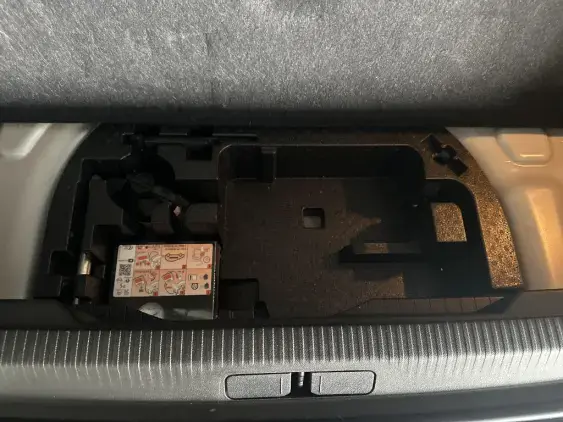 PEUGEOT 2008 ELECTRIQUE II - voiture d'occasion - Photo 16