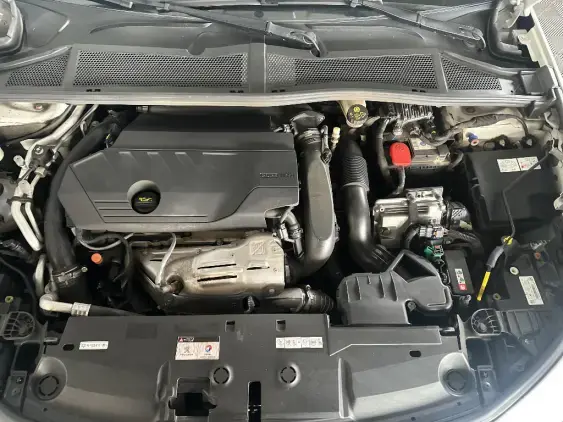 PEUGEOT 308 III - voiture d'occasion - Photo 20