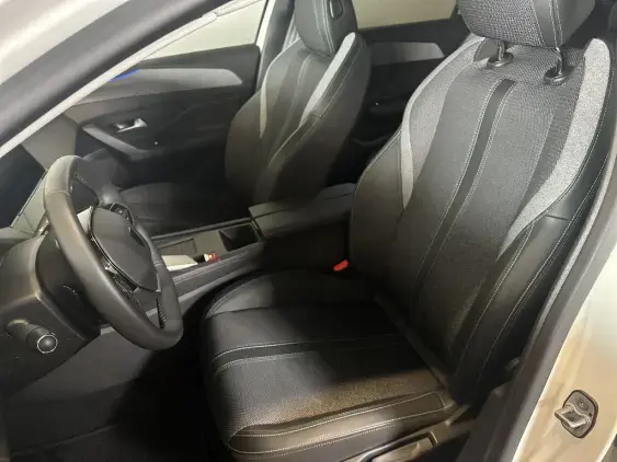 PEUGEOT 308 III - voiture d'occasion - Photo 17