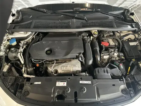 PEUGEOT 308 III - voiture d'occasion - Photo 20