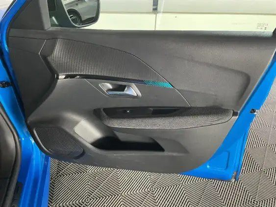 PEUGEOT 208 ELECTRIQUE II - voiture d'occasion - Photo 17