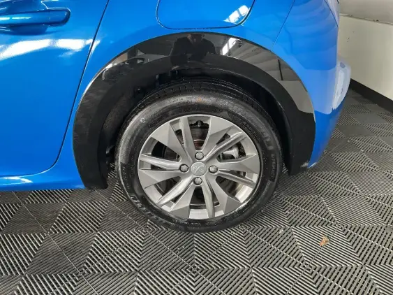 PEUGEOT 208 ELECTRIQUE II - voiture d'occasion - Photo 20